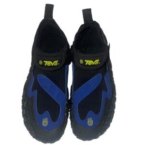 Pre-owned Teva Men’s Neutron Hydro Black Slip On water shoes
Men’s 6